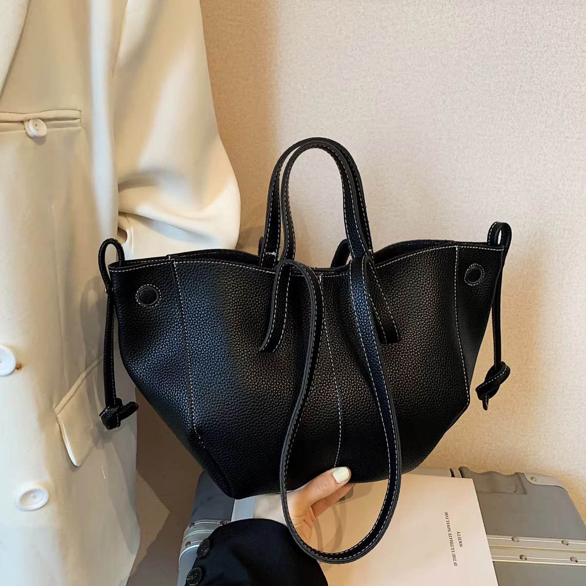 Sac à dos en cuir de grande capacité pour femmes, sac à main de luxe de grande capacité pour les dép