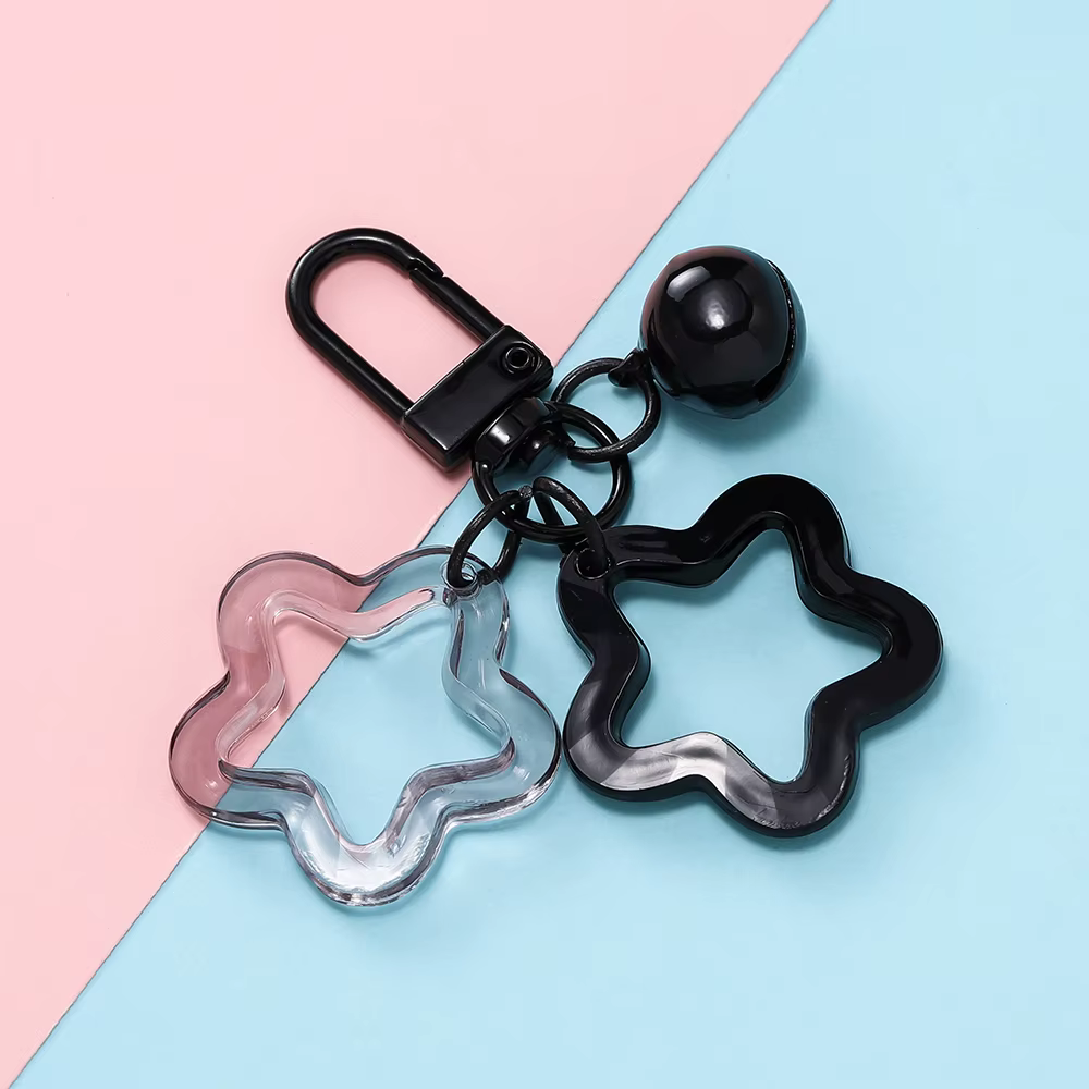 1 pièces pendentif à breloque étoile creuse avec petite cloche perles acryliques colorées porte-clés