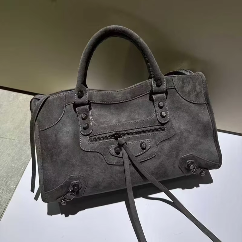 Paris Rivet Locomotive sac ins Spice Girl sac français Premium Sense rétro à la mode Portable oreill