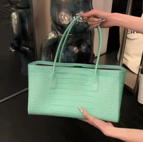 Sacs à bandoulière pour femmes, grand sac fourre-tout vert à motif crocodile pour femme, nouvelle co