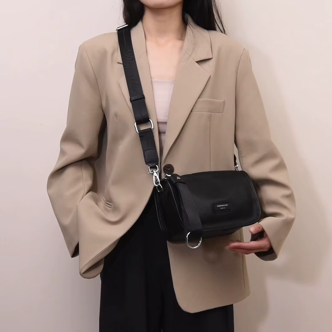 Sac à bandoulière polyvalent en cuir véritable pour femme, pochette élégante pour le quotidien
