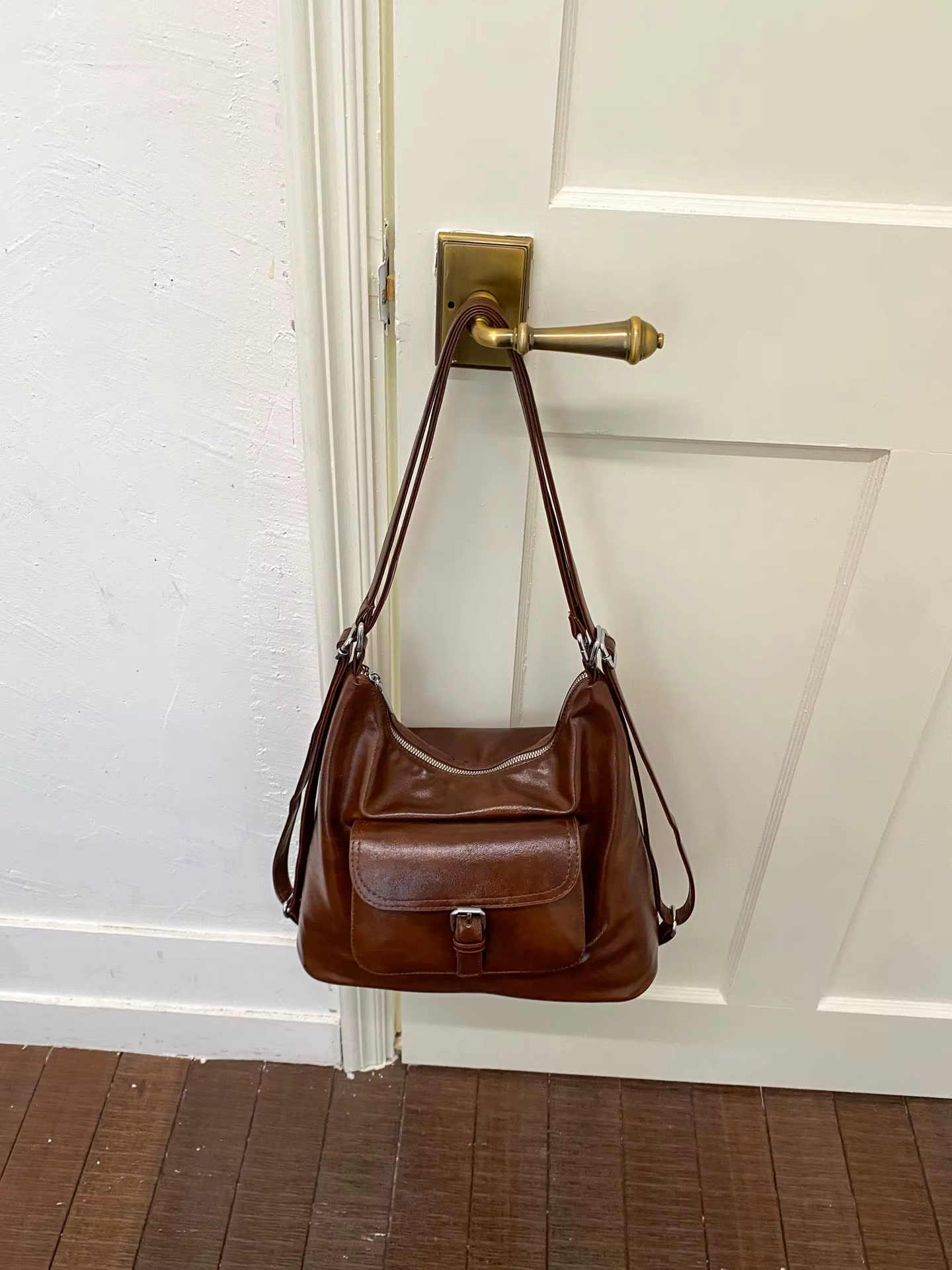 Sac à dos de voyage argenté pour femme, grande capacité, sac à bandoulière pour trajets quotidiens,