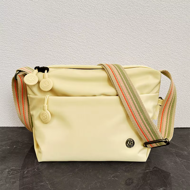 Sac à bandoulière en Nylon Ultra-léger pour femmes, large sangle réglable, sac léger pour femmes, fe