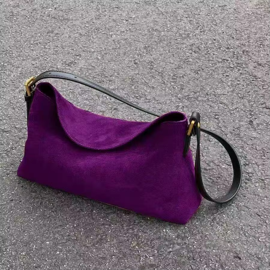 Sac à bandoulière en faux daim pour femme, nouveau sac de niche à porter sous le bras