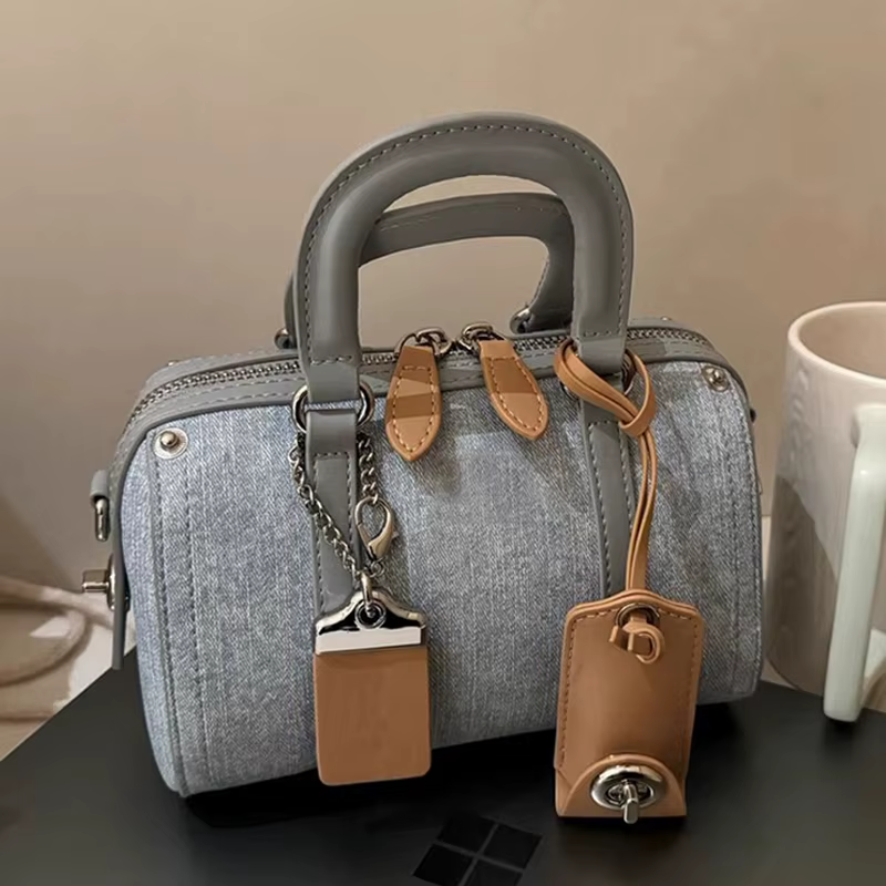 Conception subtile trajet polyvalent Boston sac à main élégance mode sac à bandoulière