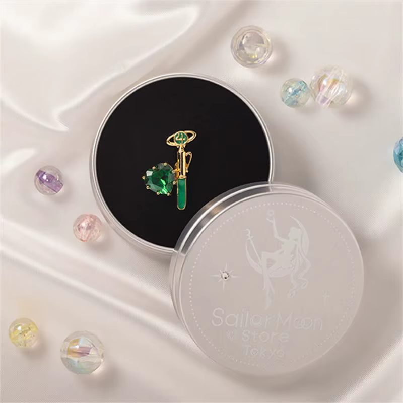Broche kawaii Sailor Moon, accessoire d'animation, exquise, pour sacs et vêtements, accessoires déco