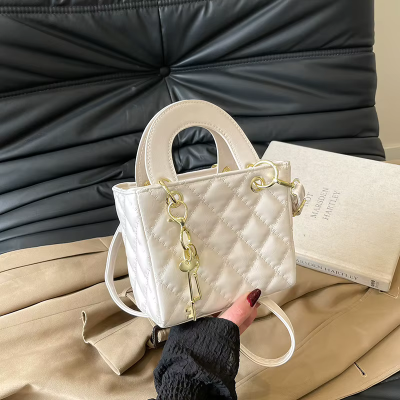 Sac à main brodé à motif quadrillé pour femme, nouveau style coréen 2026, polyvalent, porté épaule o