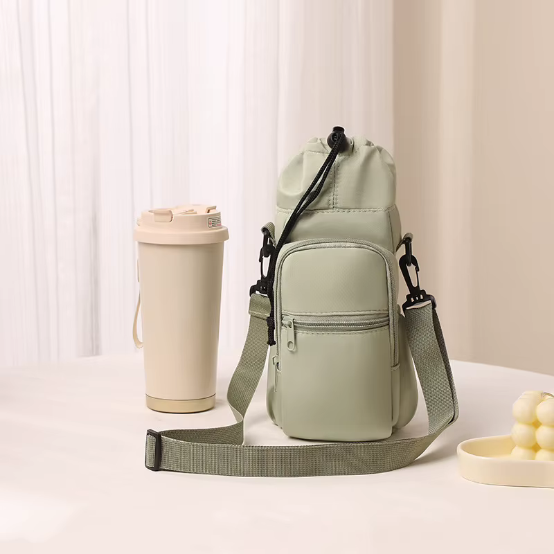 Sac de bouteille d'eau Portable avec sangle réglable, tasses thermiques, housse de protection isolée