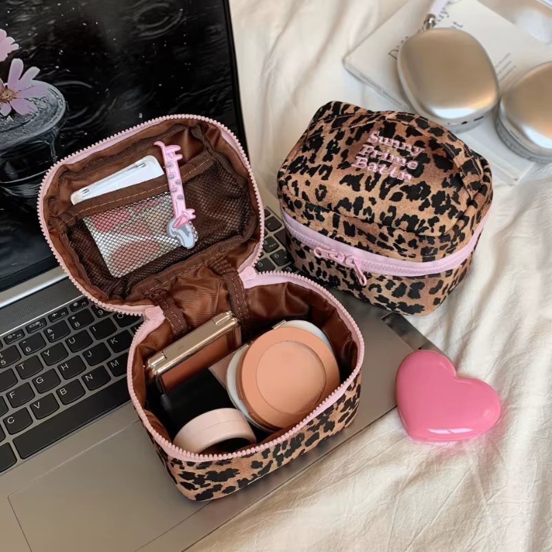 Sac de maquillage pour femme à imprimé léopard, grande capacité, sac de toilette de voyage tendance,