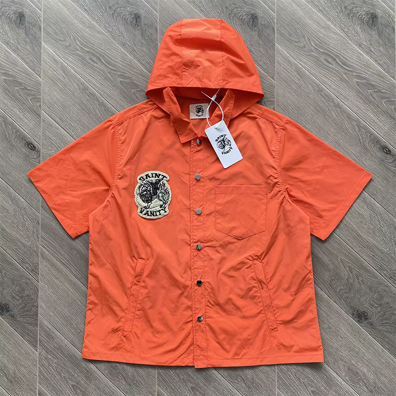 SAINT VANITY Veste coupe-vent de sport élégante à manches courtes avec capuche et lettres brodées, p