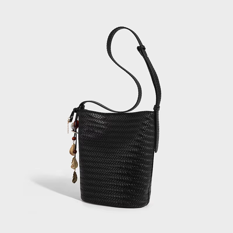 Sac seau tissé à la main pour femmes, sac à bandoulière en cuir végétalien, fourre-tout, sacs à main