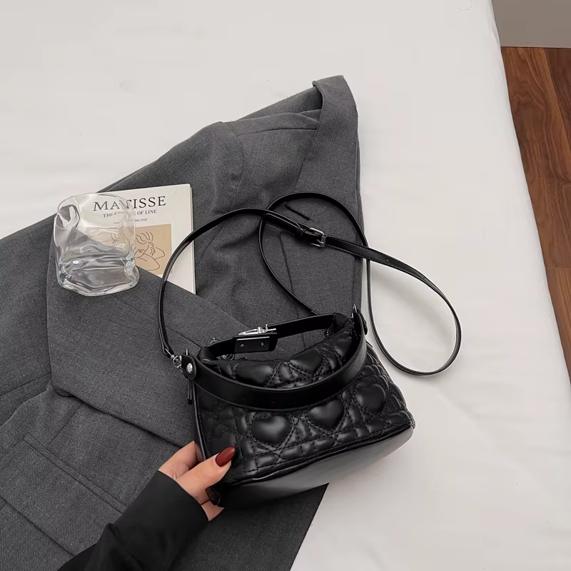 Pochette à la mode pour femmes, sac à main noir café, mignon en forme de cœur, sac à bandoulière pou