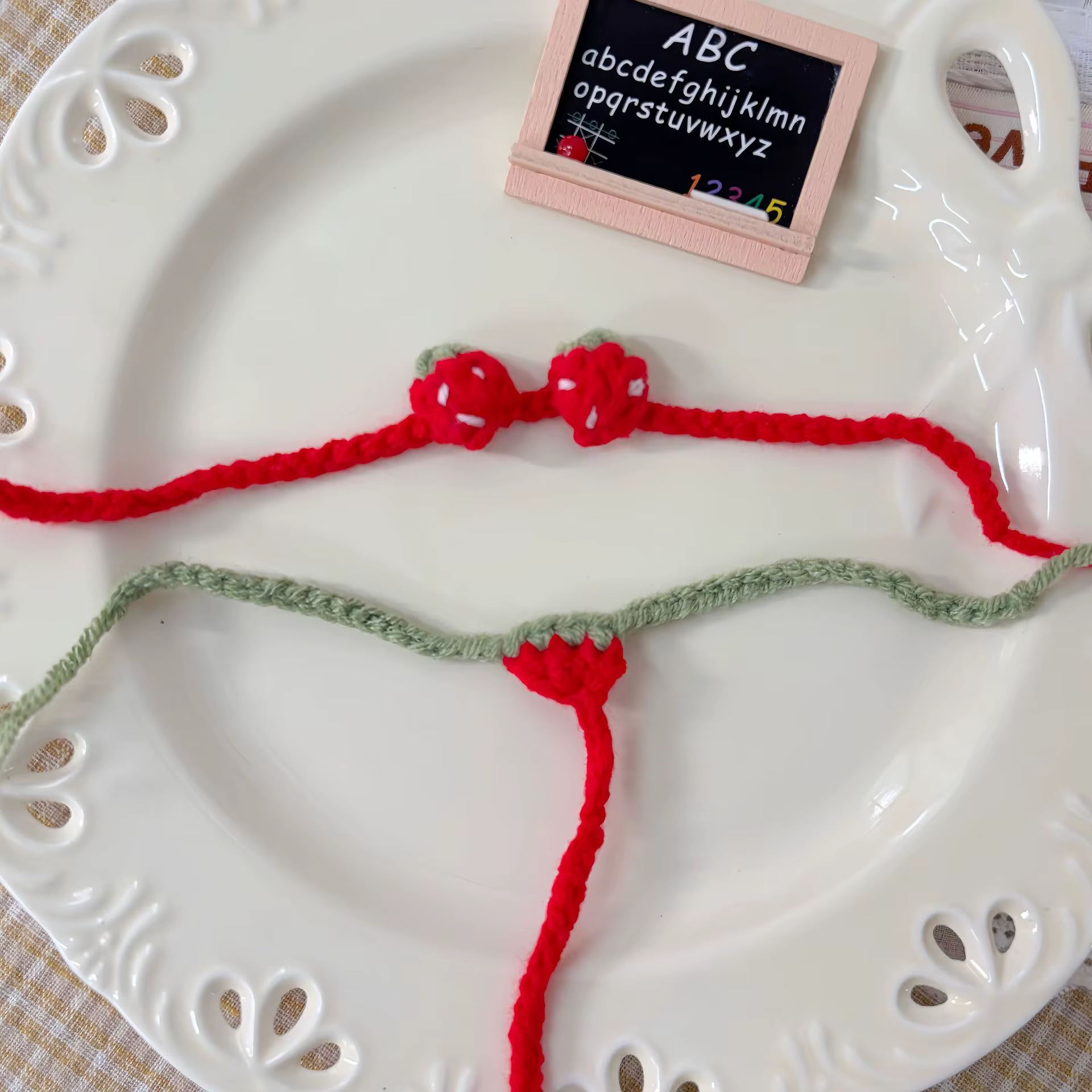 Bikini été accessoires pour Labubu4.0 les monstres broche pour la série amour Mini poupée vêtements 