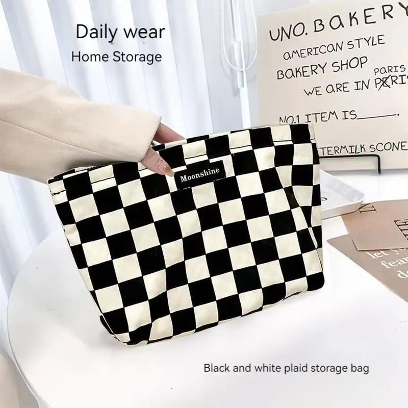Sac à cosmétiques explorez ecs noir et blanc