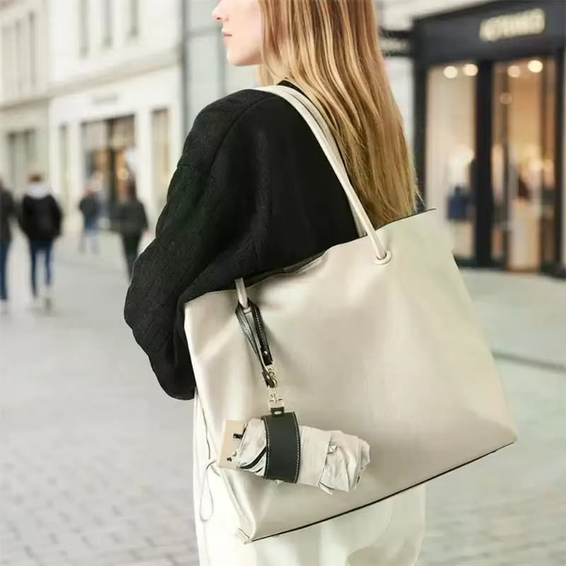 Clip d'accessoires de voyage – Porte-écharpe