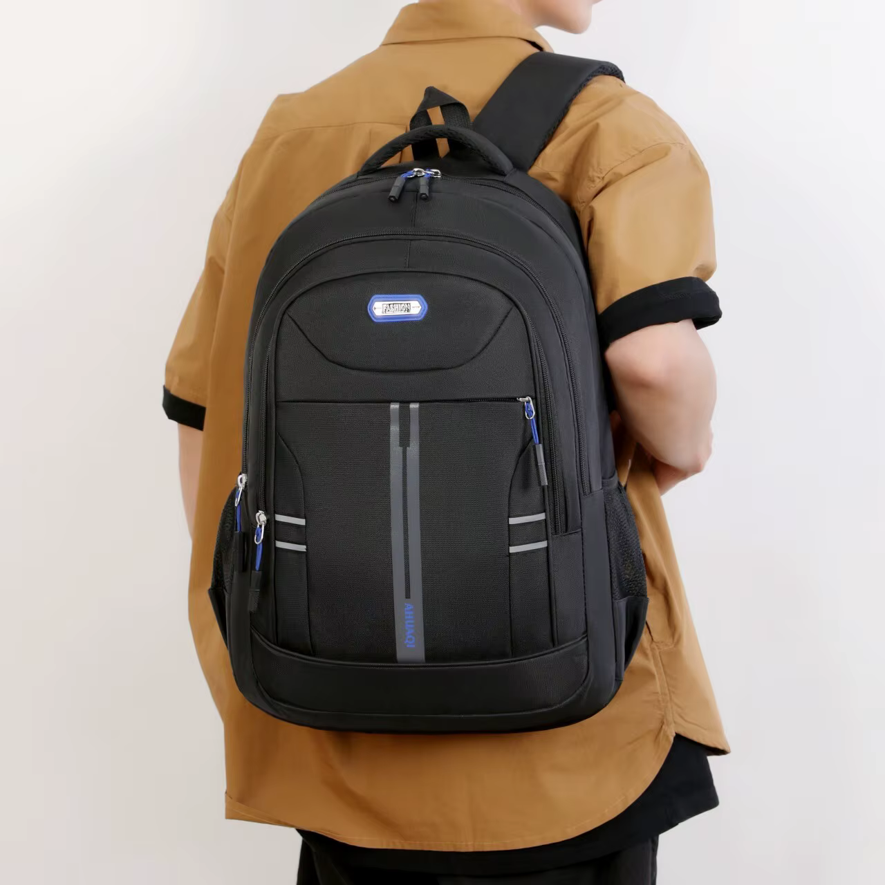 Le plus récent sac à dos d'ordinateur d'affaires de grande capacité sac à dos de voyage étanche sacs à bandoulière doubles pour lycée en vente