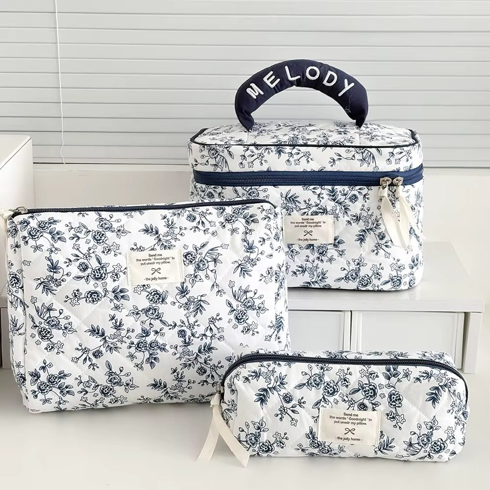 Pochette de maquillage matelassée pour femmes