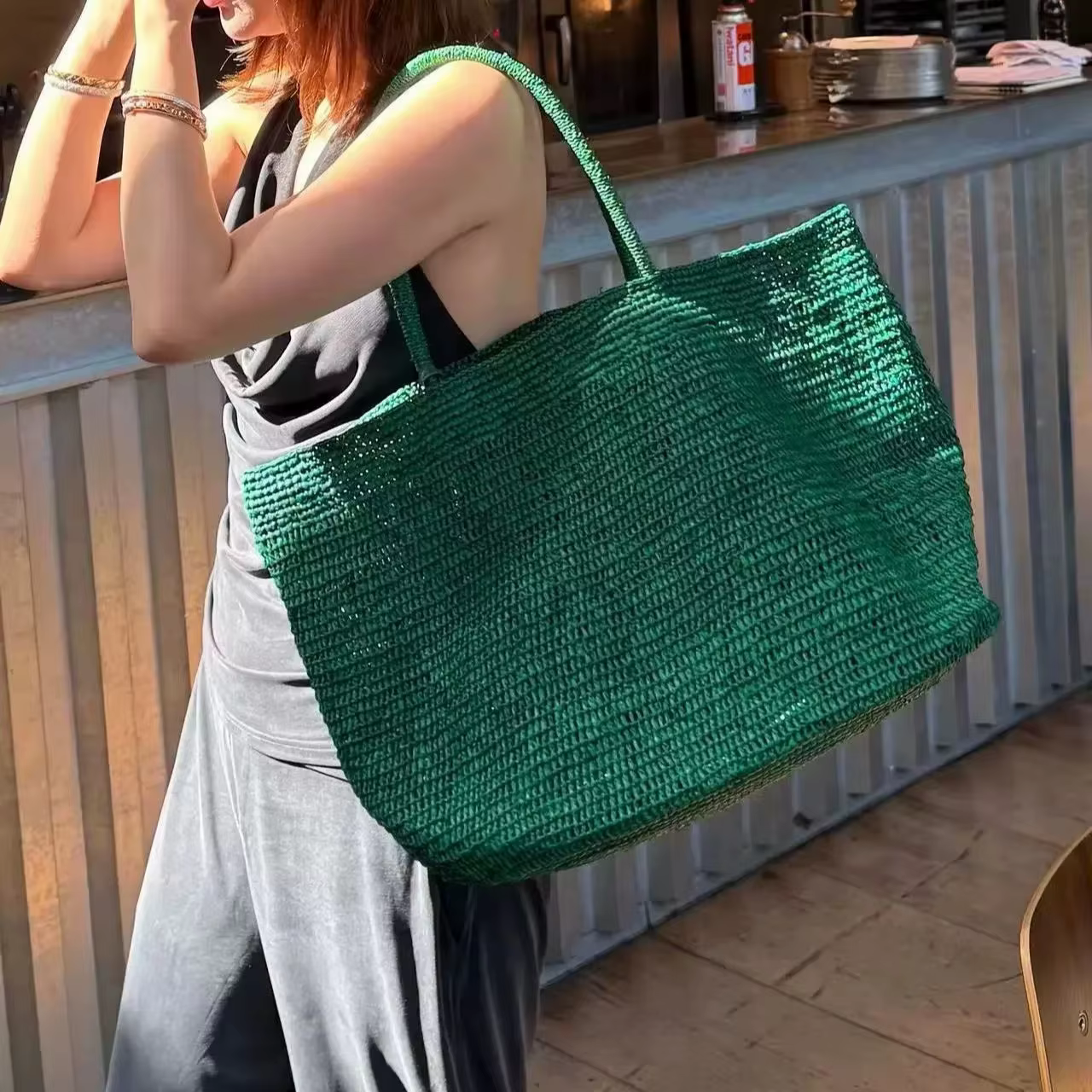 Nouveau Sac Fourre-tout Grande Capacité en Raphia Vert Fait Main 2026 – Sac de Plage en Paille Naturelle Tressé Designer pour Femme – Sac à Bandoulière Tendance