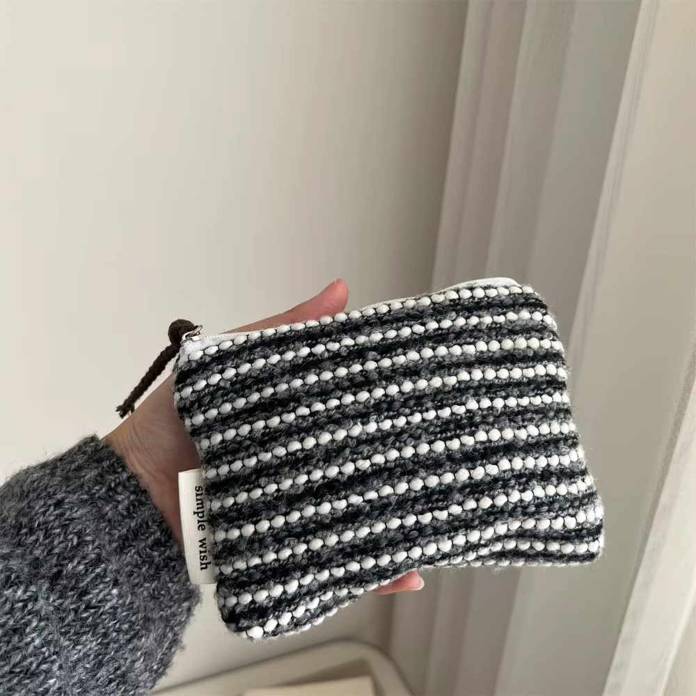 Mini trousse à cosmétiques rétro à carreaux et rayures